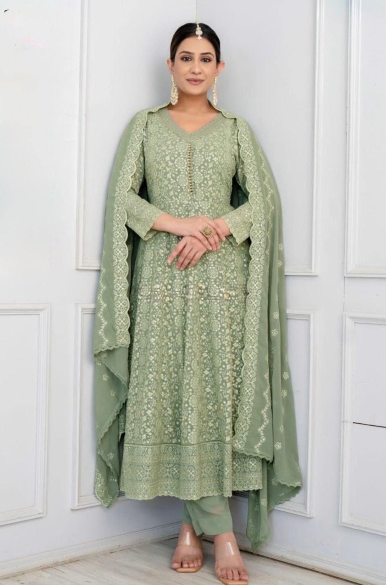 Luckhnowi Embroidered Anarkali suit