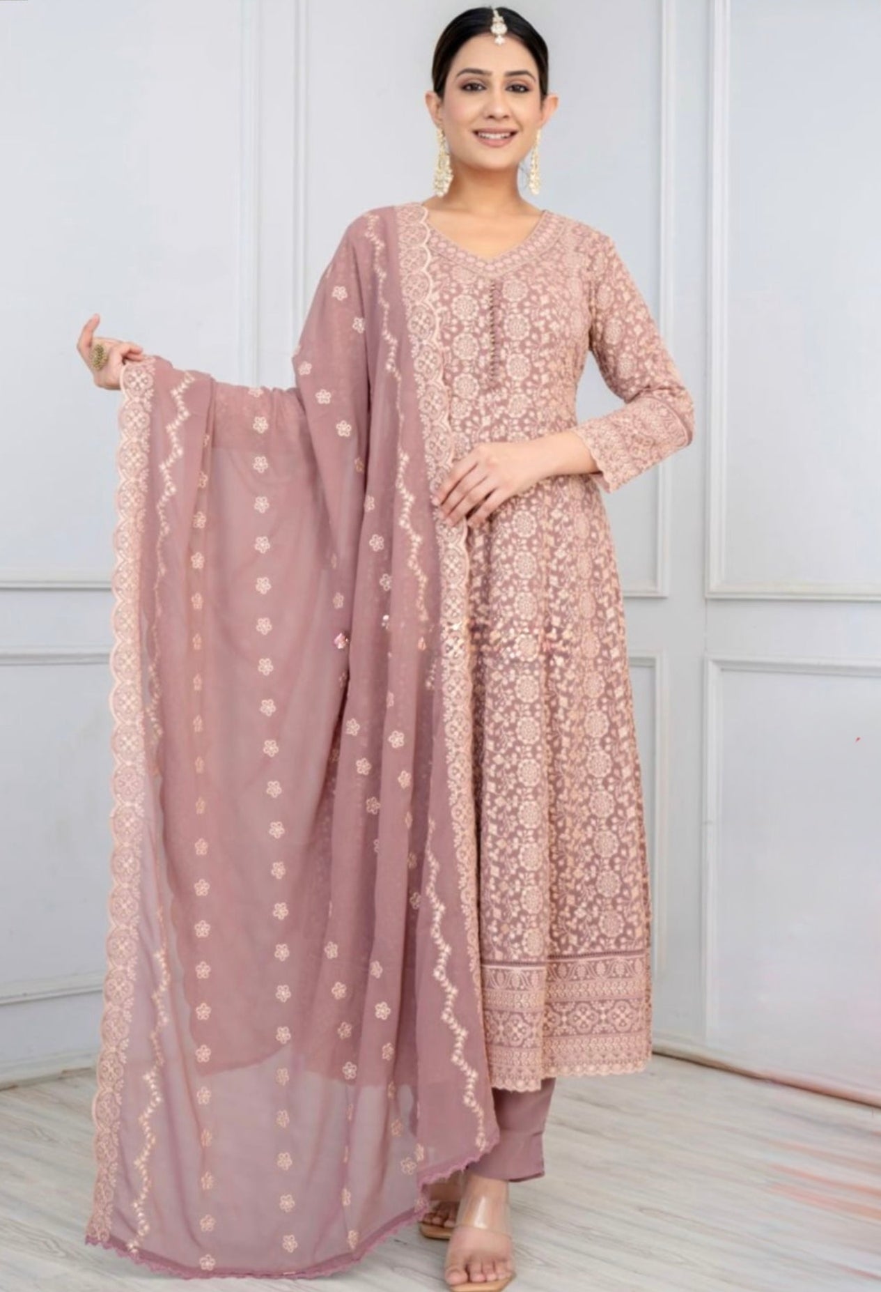 Luckhnowi Embroidered Anarkali suit