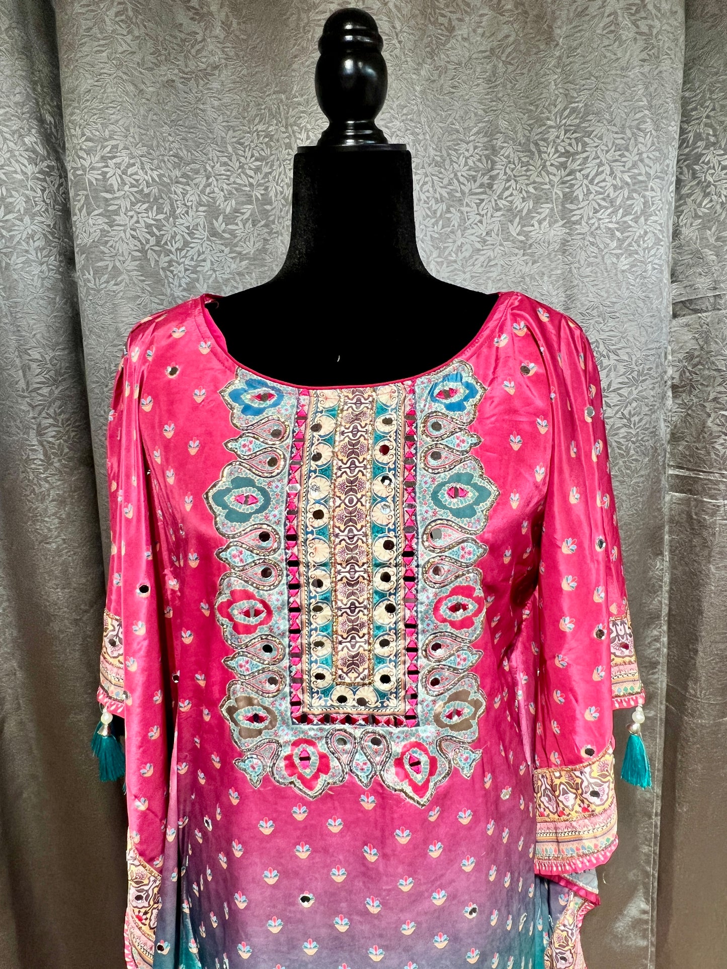 Elegant Rani Pink Crepe Silk Kaftan Set