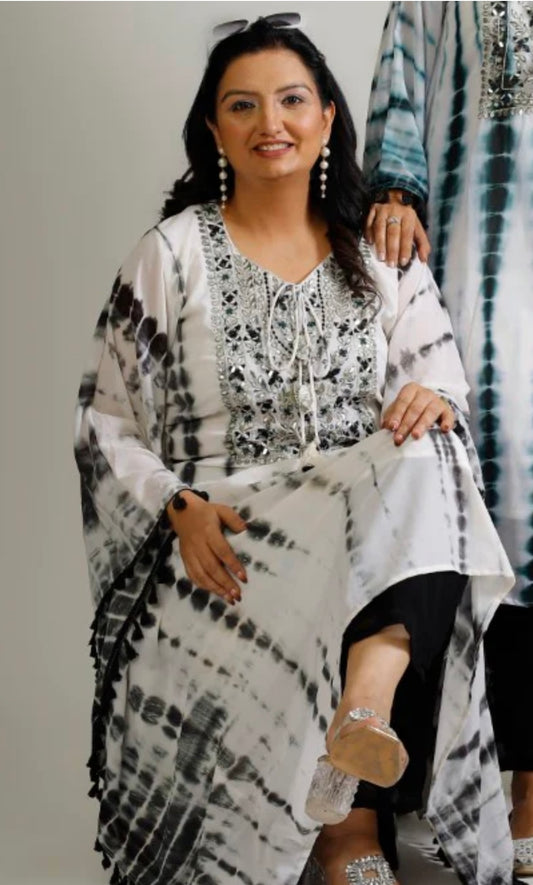 Stunning tye and dye kaftan set