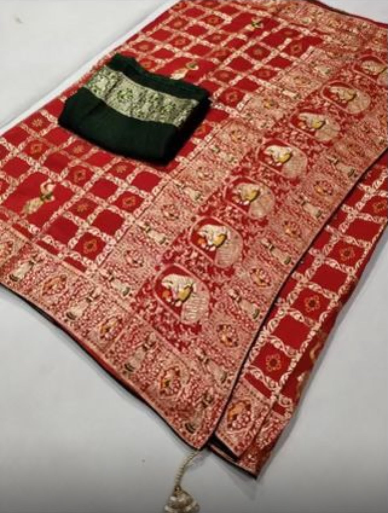 Pure Dola silk Radian Saree
