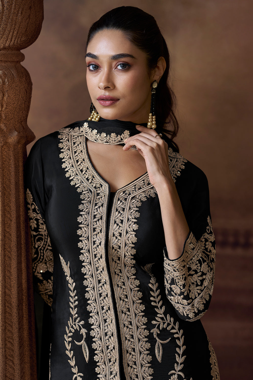 Midnight Black Embroidery Pant Suit