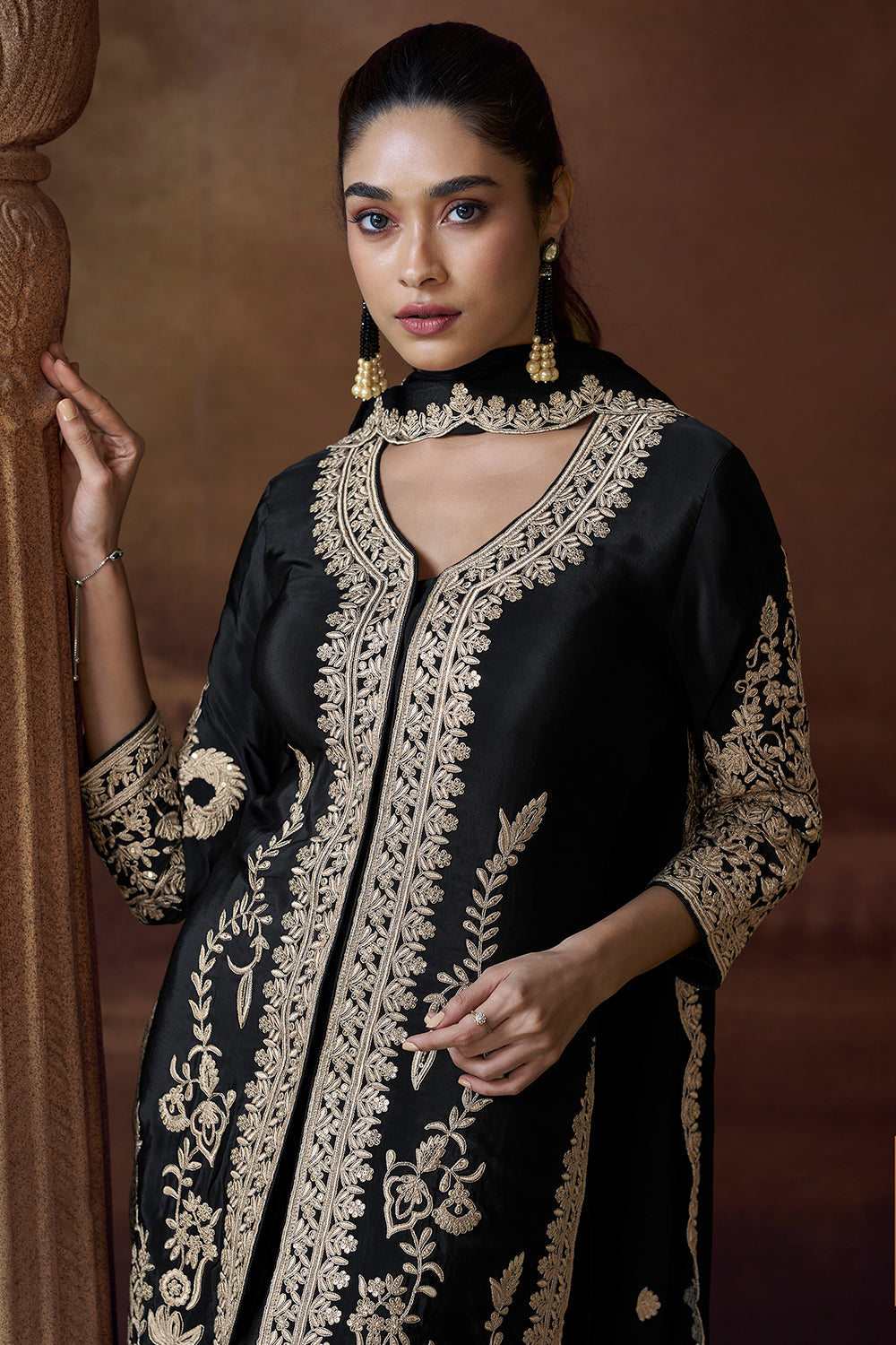Midnight Black Embroidery Pant Suit
