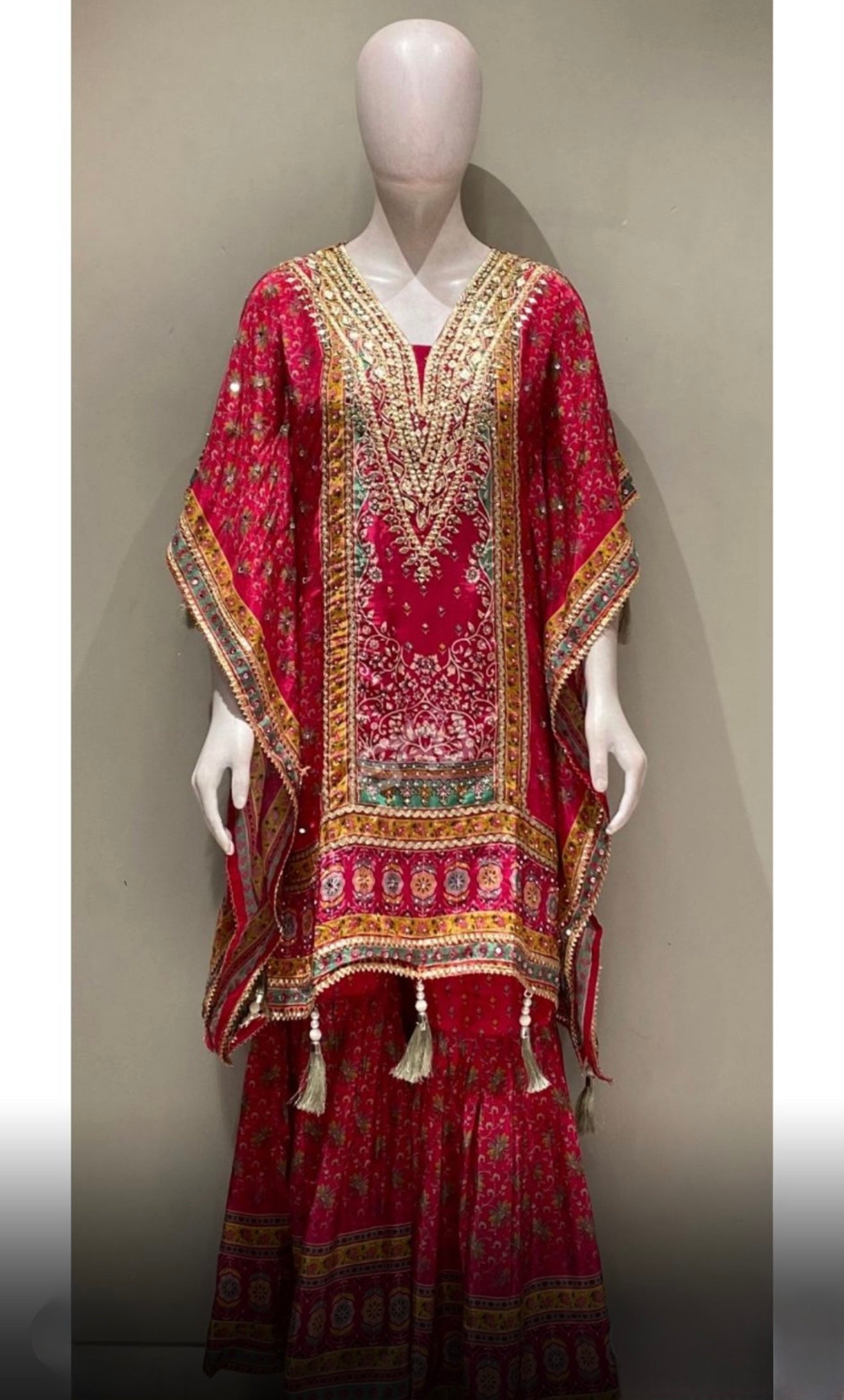 Gulabi Sama-Kaftan Set