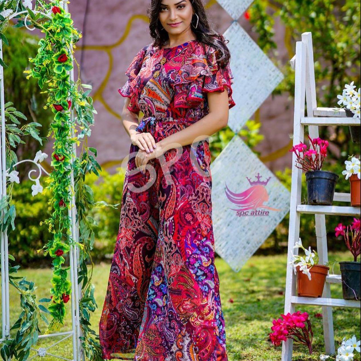 Beautiful broch floral Jumpsuit